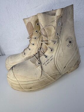 Bata US Military Bunny Boots Size 12 Extreme Cold Weather White
